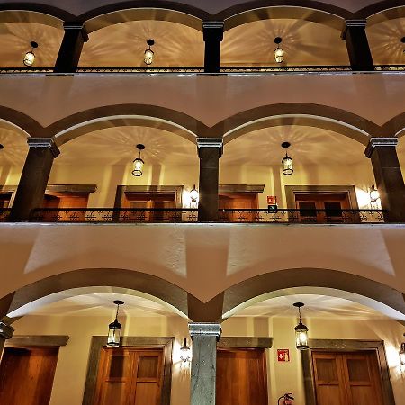Puerta San Pedro Hotell Tlaquepaque Eksteriør bilde