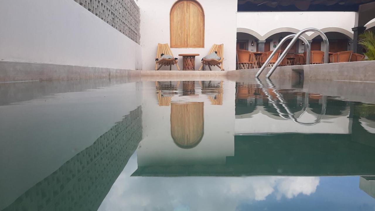 Puerta San Pedro Hotell Tlaquepaque Eksteriør bilde
