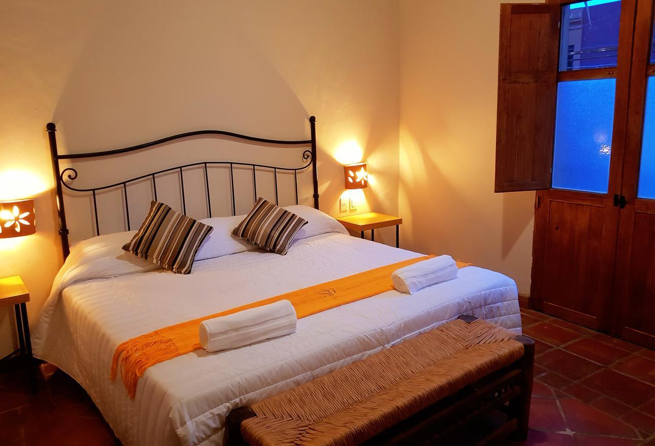 Puerta San Pedro Hotell Tlaquepaque Eksteriør bilde