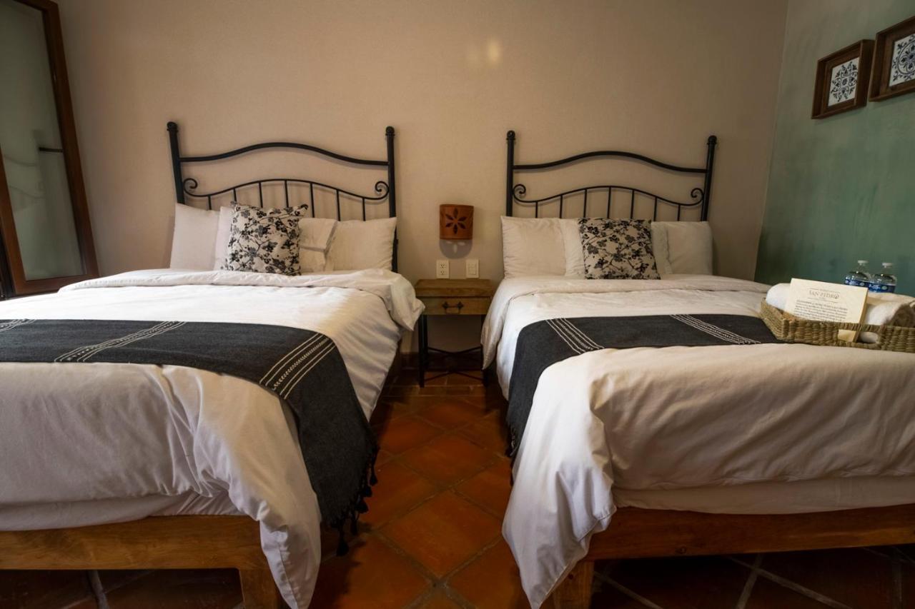 Puerta San Pedro Hotell Tlaquepaque Eksteriør bilde